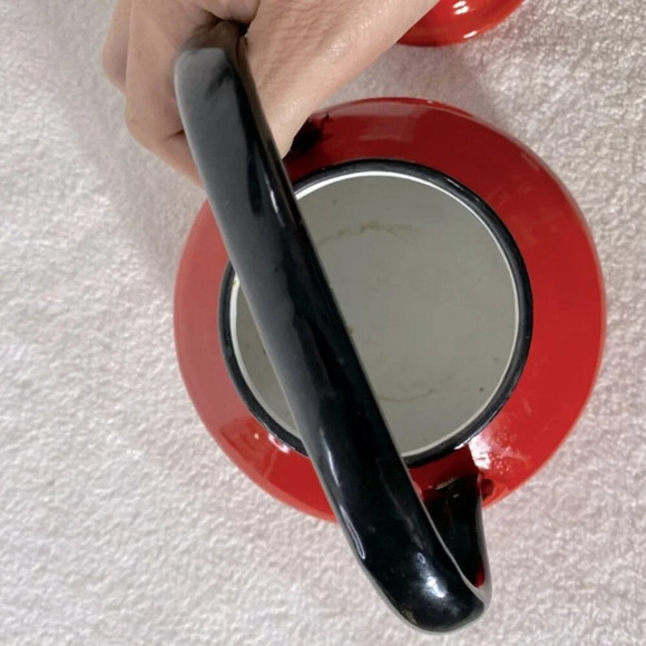 Vintage Red Enamel Kettle Teapot With Handle - Picture 11 of 14